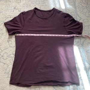 Mens Lululemon T-shirt